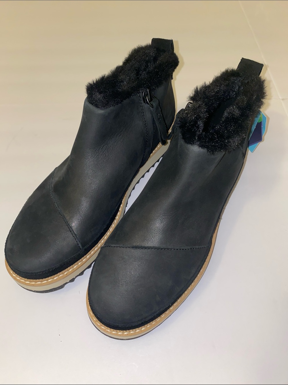 TOMS Women's Marlo Water Resistant Cold Weather Booties 7.5